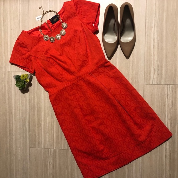 Just...Taylor Dresses & Skirts - Just Taylor brand cap sleeve sheath dress - red